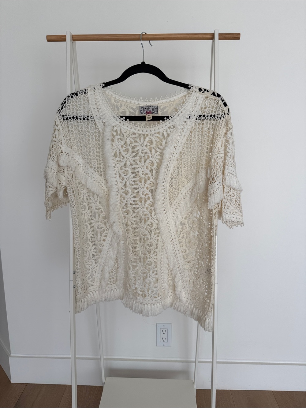 Yoana Baraschi Ivory Crochet Lace Short Sleeve Top